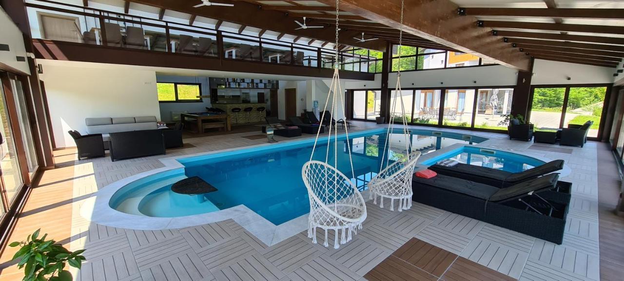 Maiden Water Resort Сараево Екстериор снимка
