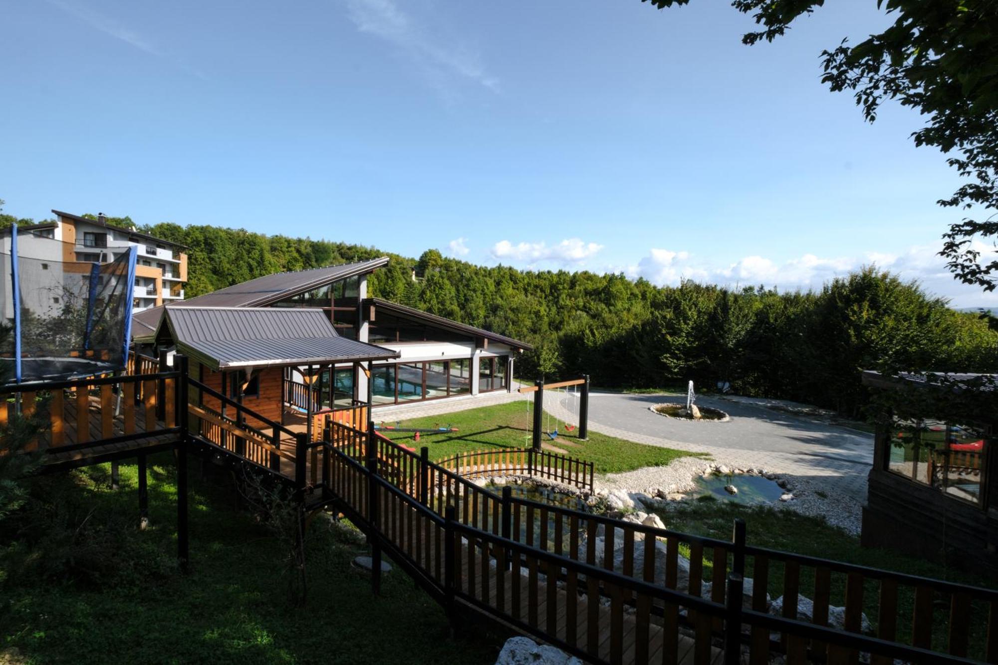 Maiden Water Resort Сараево Екстериор снимка